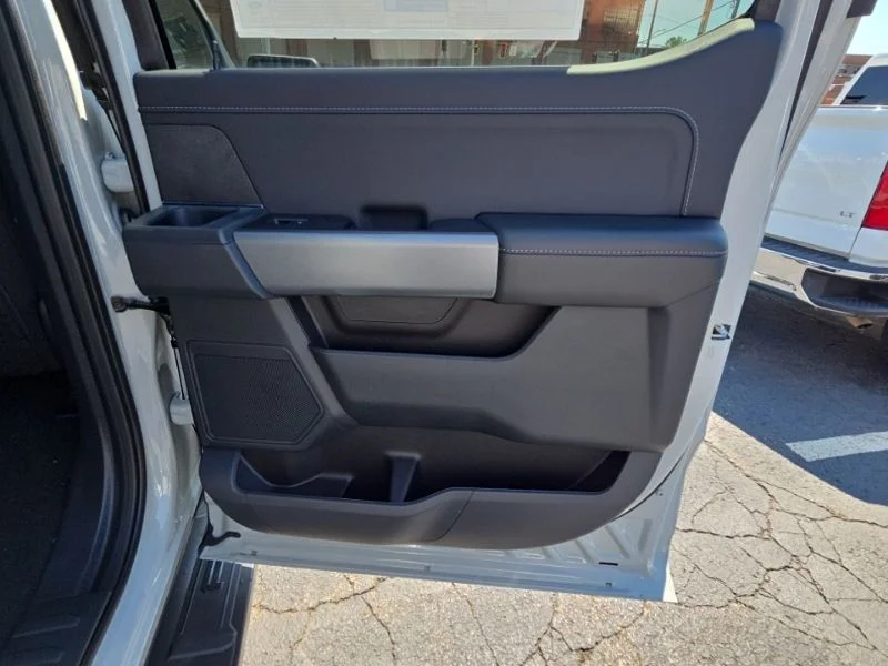 New 2026 White Ford XLT image 16