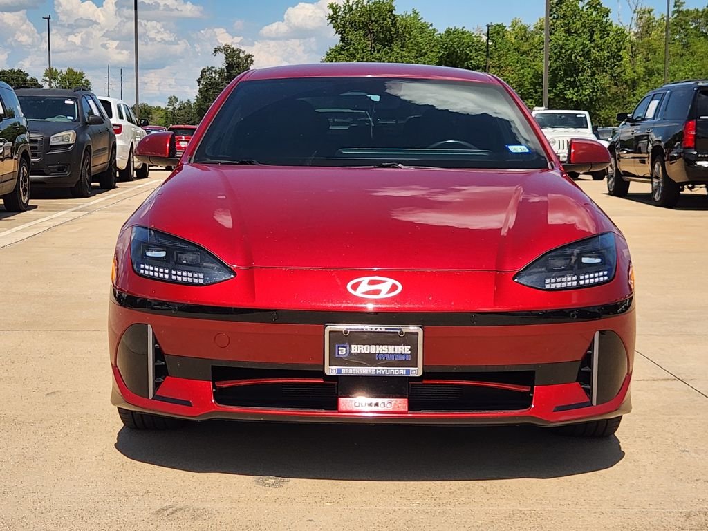 Used 2023 Ultimate Red Hyundai SEL image 2