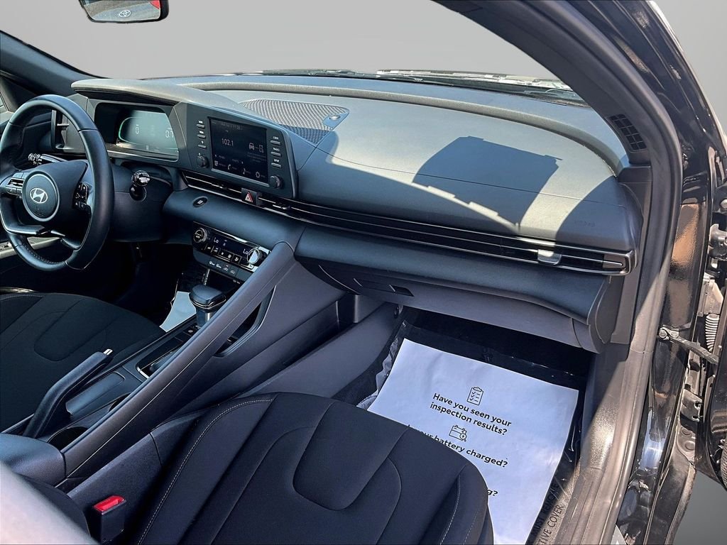 Certified Used 2025 Black Hyundai SEL Sport image 27