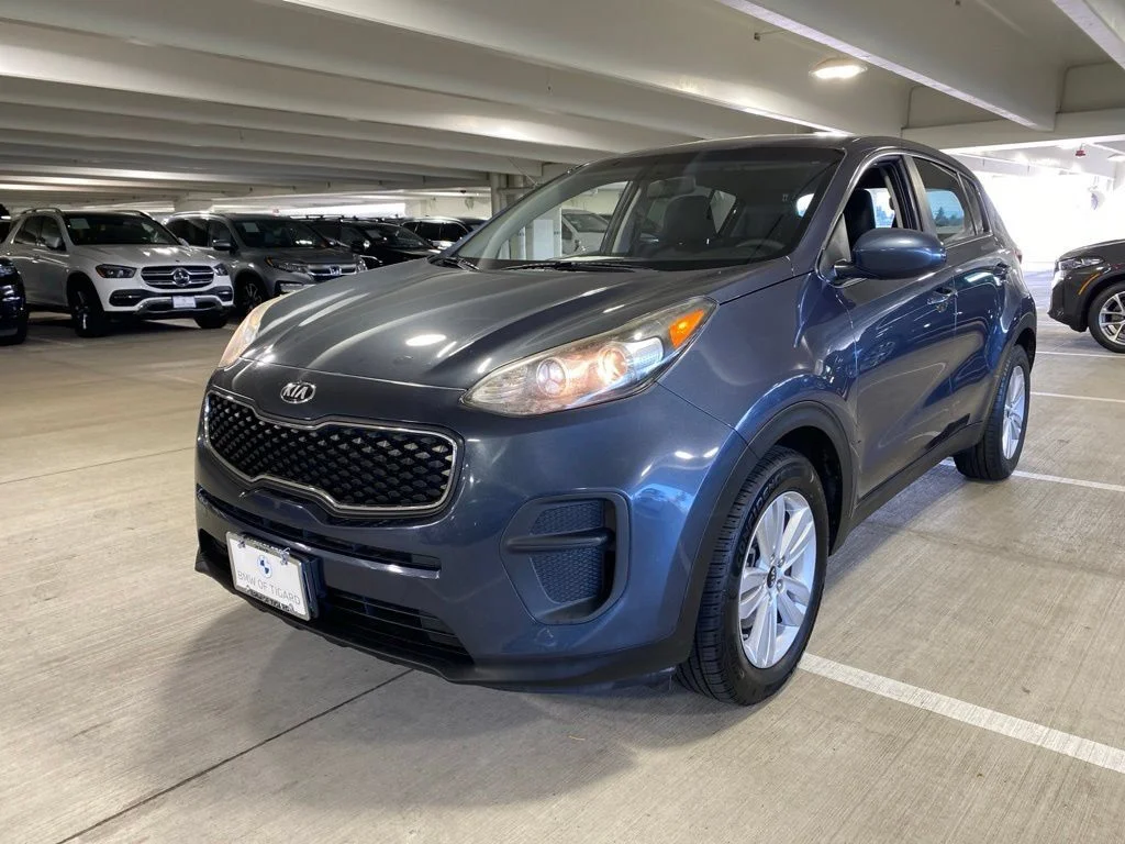 Used 2019 Pacific Blue Kia LX image 1
