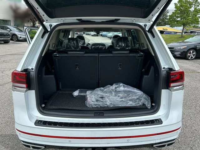 New 2026 White Volkswagen 2.0T SEL Premium R-Line image 26