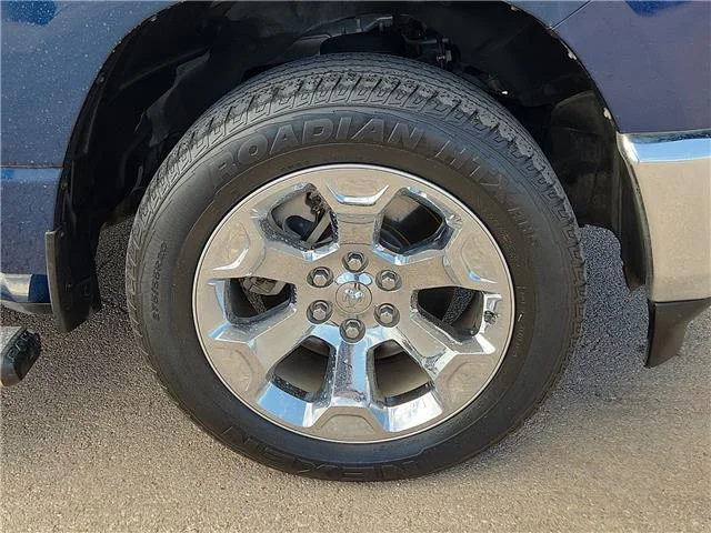 Used 2023 Patriot Blue Pearlcoat RAM Big Horn/Lone Star 4x4 Crew Cab 144.5 in. WB image 7
