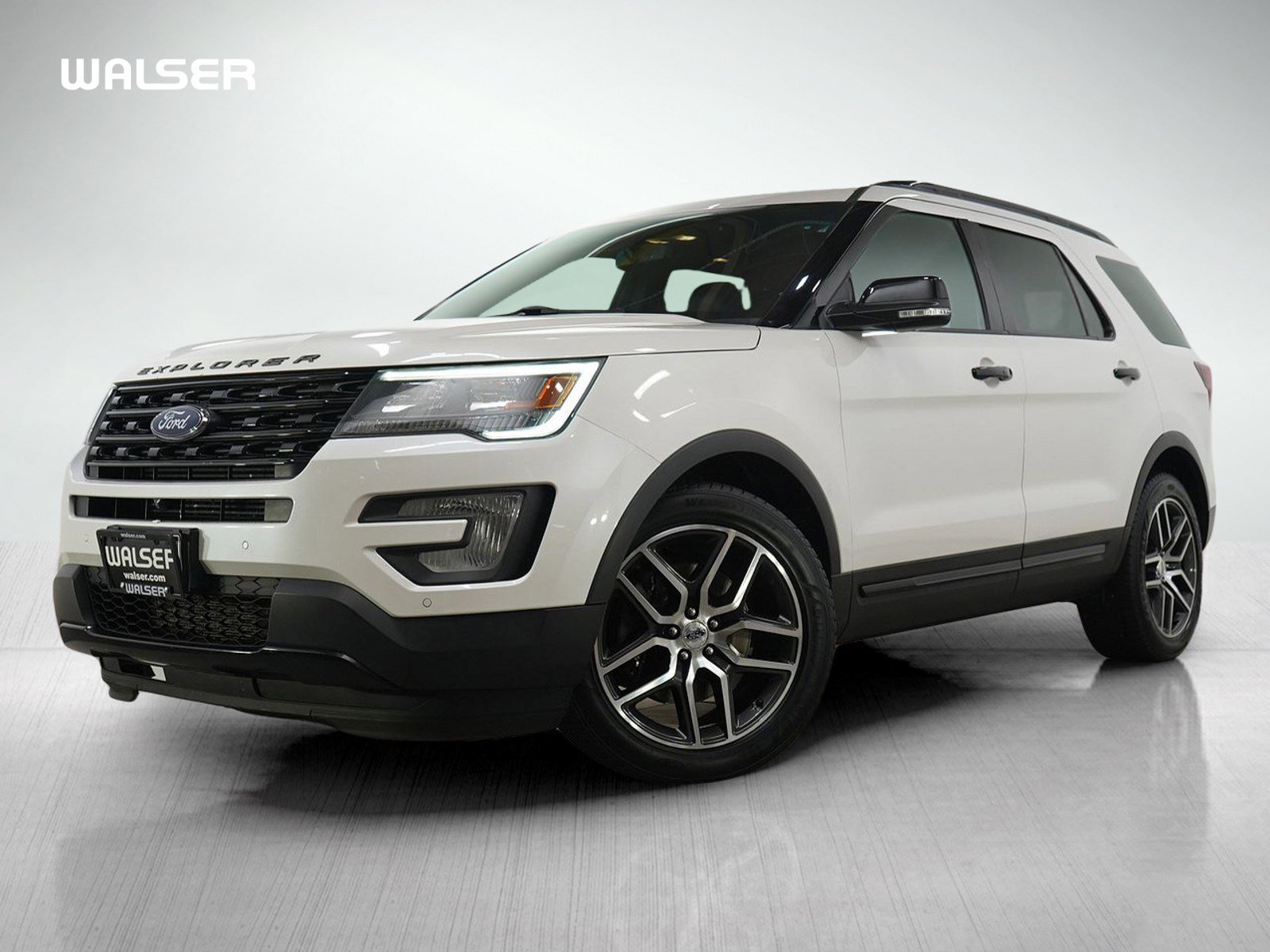 2016 Ford Explorer Sport 4WD's photo