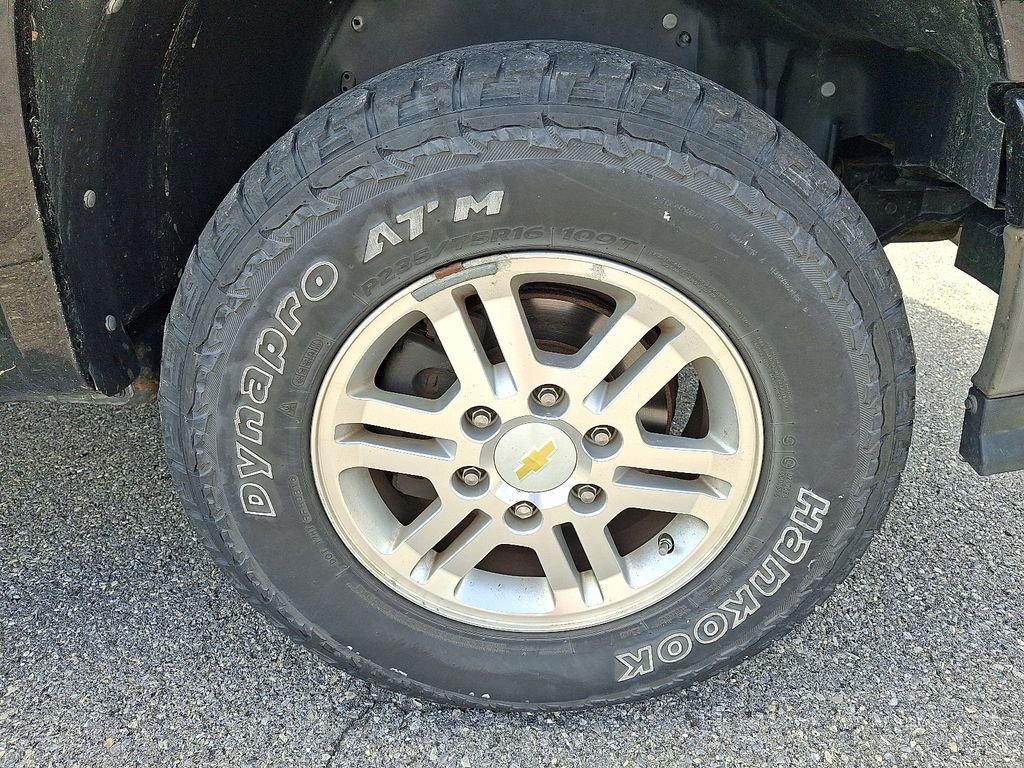 Used 2012 Black Chevrolet 1LT image 8