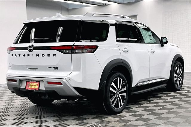 New 2025 Everest White Pearl Tricoat Nissan Platinum image 16