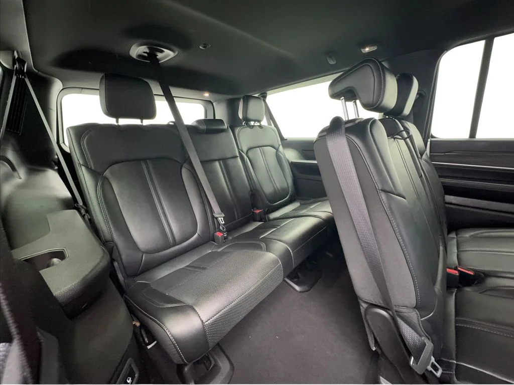 Used 2024 White Jeep Series II image 28