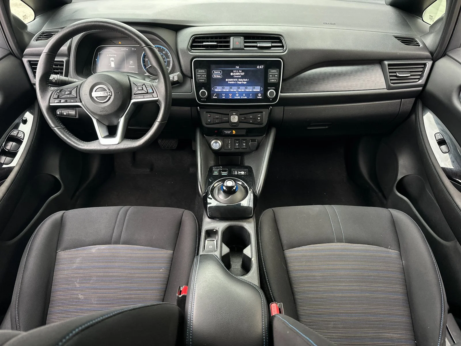 Used 2025 Super Black/Pearl White Nissan SV Plus image 12