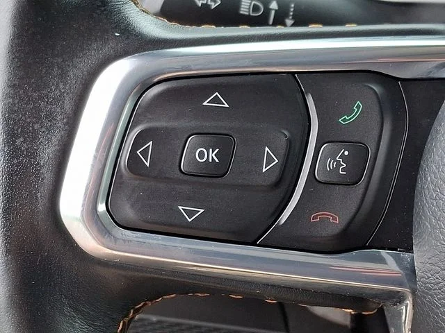 Used 2022 Gray Jeep Overland image 19