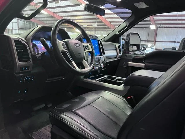 Used 2022 Red Ford Lariat image 9