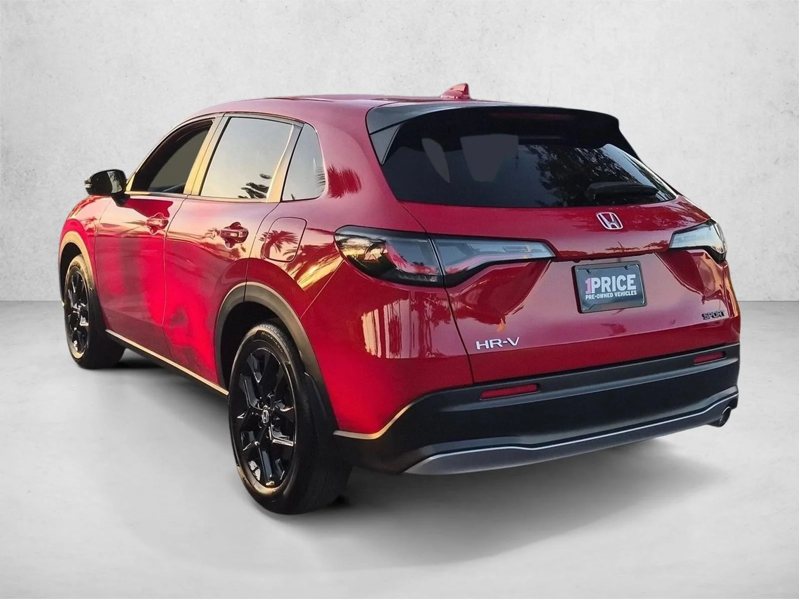 Used 2025 Milano Red Honda Sport image 8