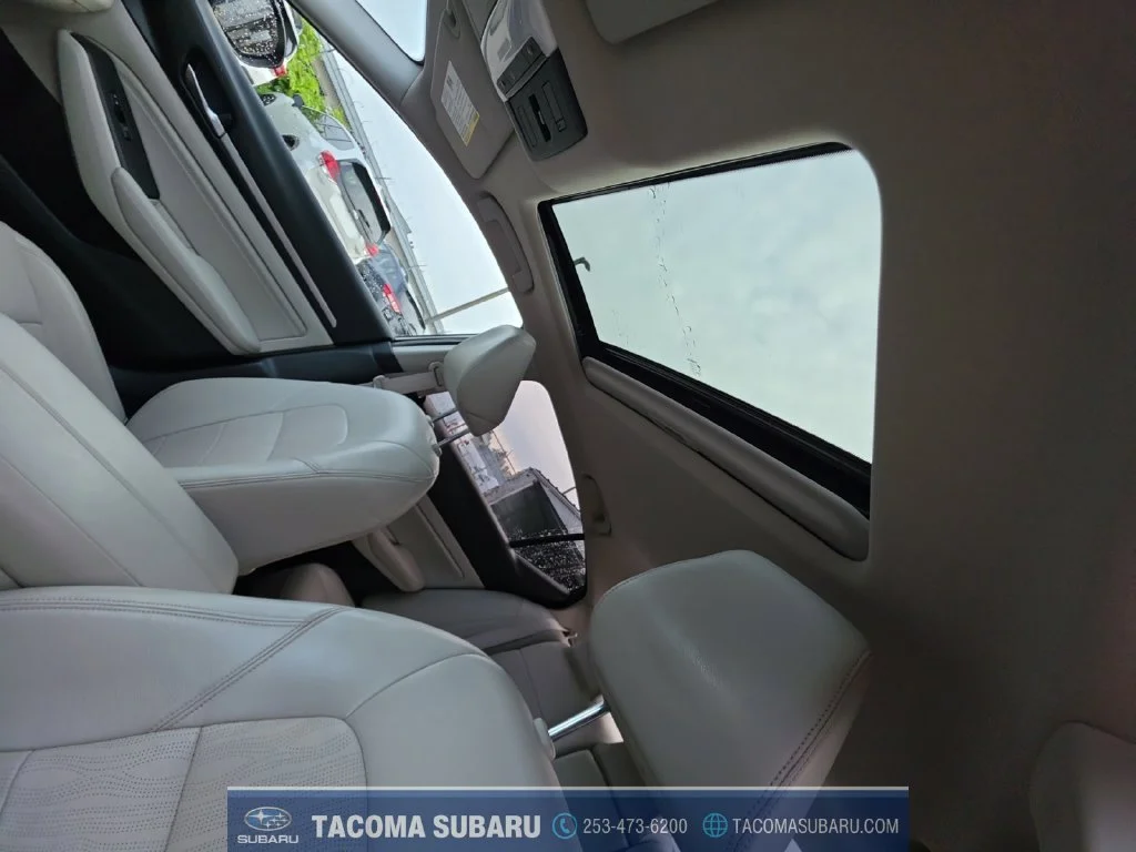 Used 2019 Black Nissan 2.5 Platinum image 25