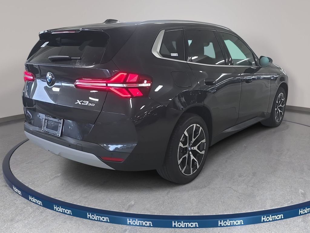 New 2026 Dark Graphite Metallic BMW 30 xDrive image 4