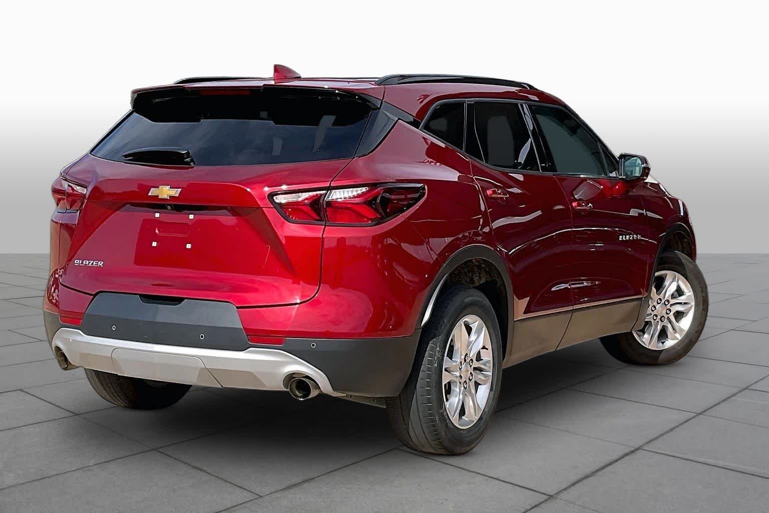 Used 2021 CHERRY RED TINTCOAT Chevrolet LT image 13