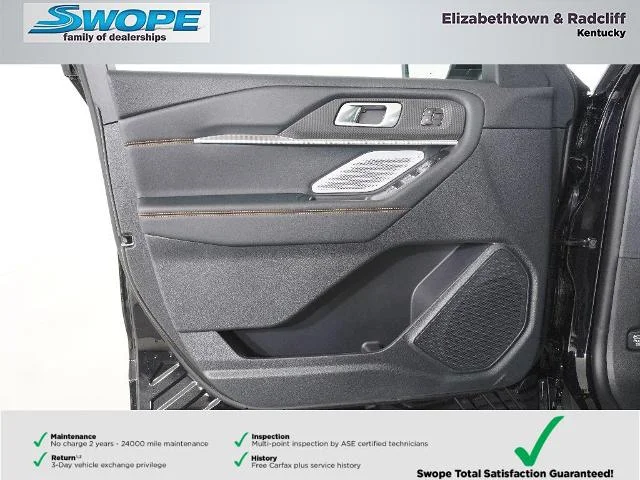New 2026 Agate Black Metallic Ford Tremor® image 50