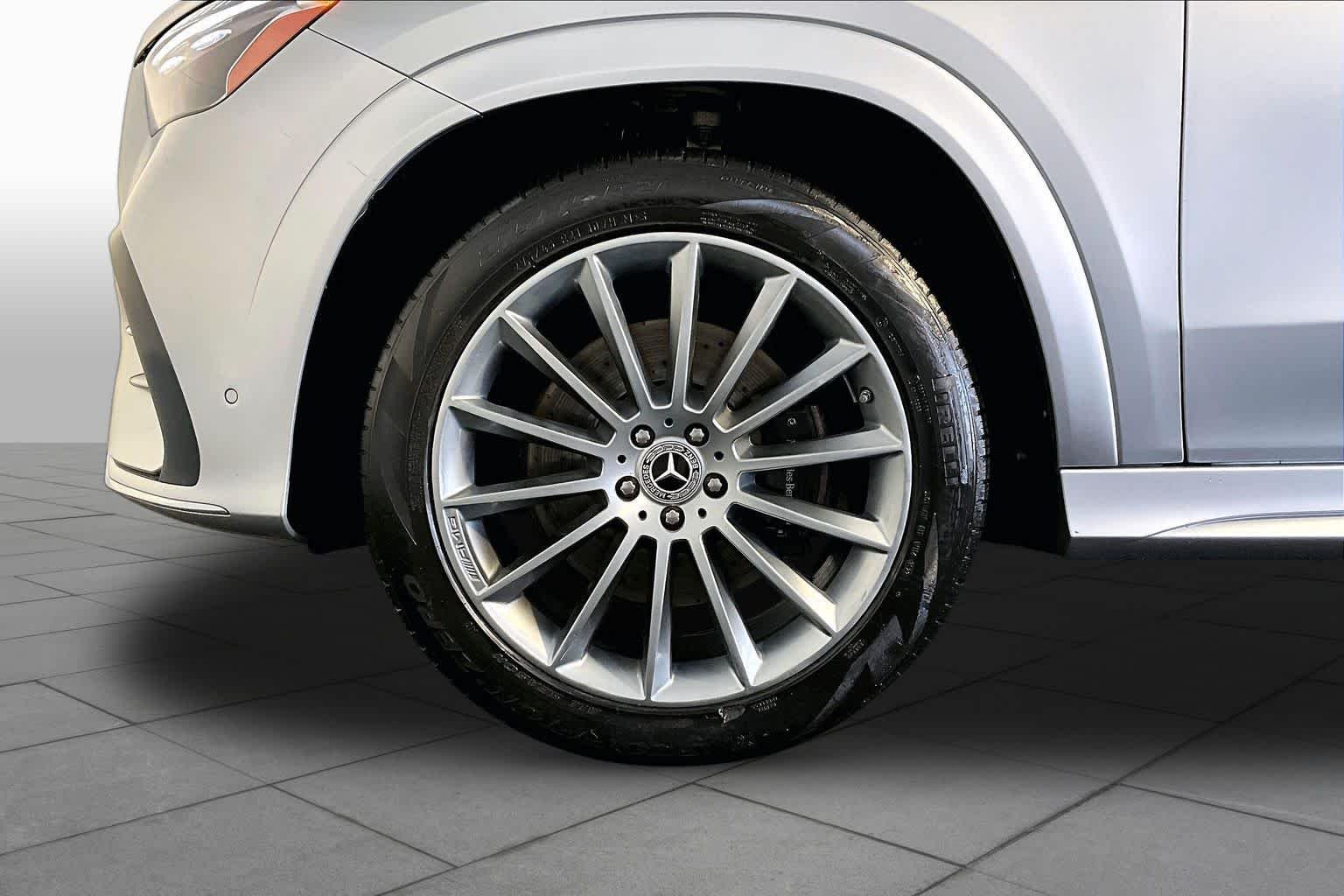 Certified Used 2024 Cirrus Silver Metallic Mercedes-Benz GLE 450 image 10