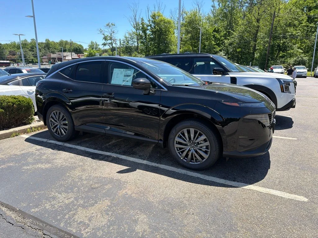 New 2026 Black Nissan SL image 4