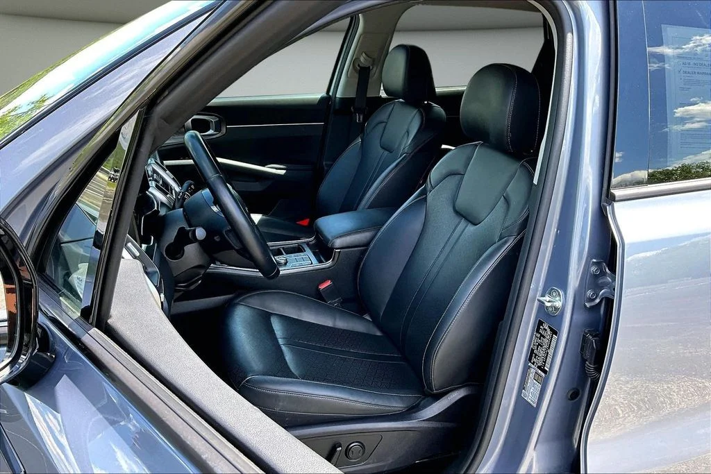 Certified Used 2022 Silver Kia S image 21