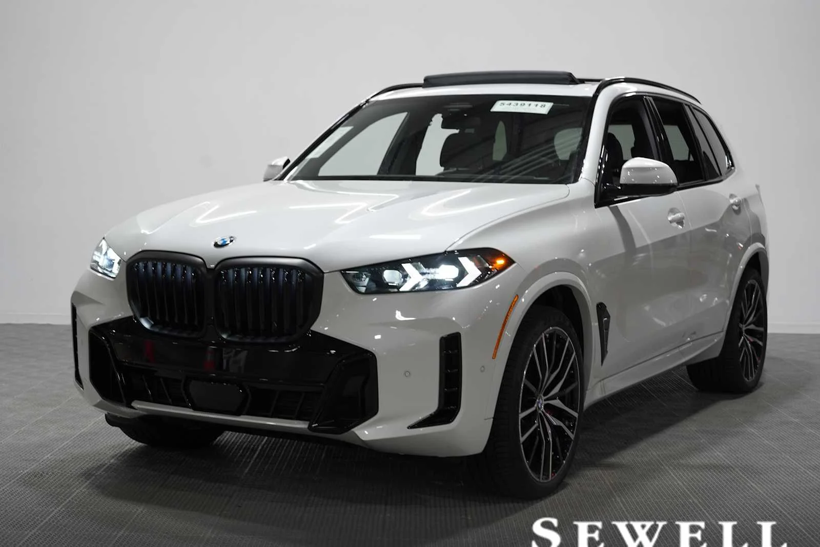 New 2026 BMW X5 sDrive40i