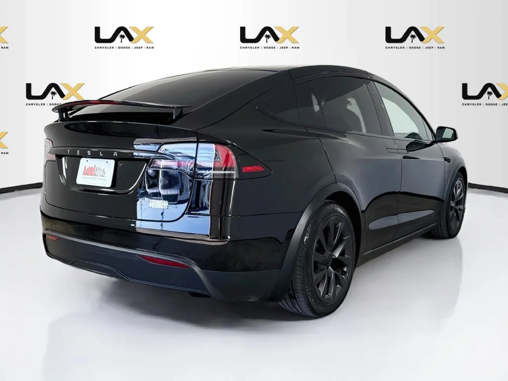Used 2024 Black Tesla Plaid image 7