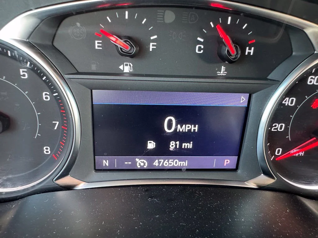 Used 2025 White Chevrolet LT image 16