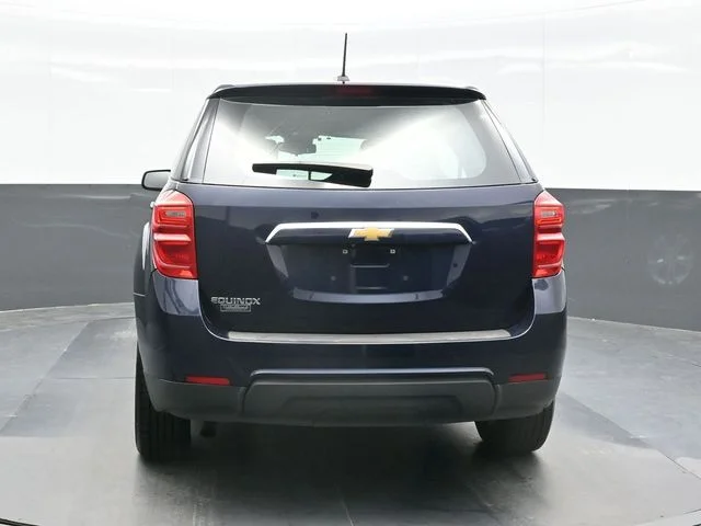Used 2017 Blue Chevrolet LS image 2