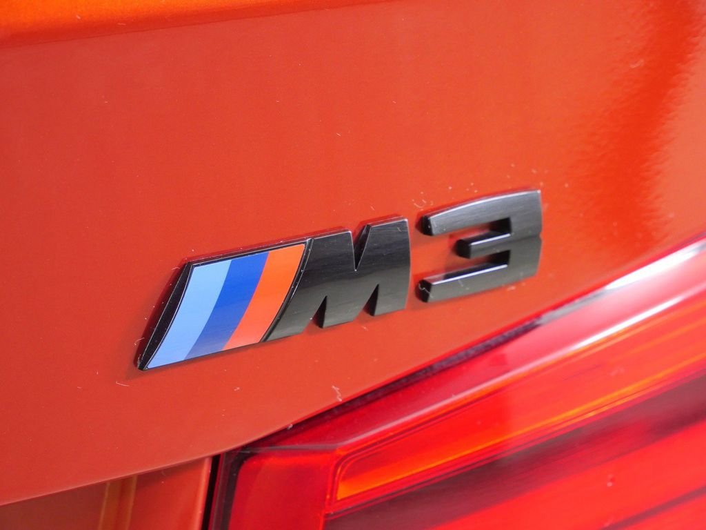 Used 2018 Sakhir Orange II Metallic BMW Base image 13