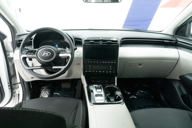 Used 2024 White Pearl Hyundai Blue image 24