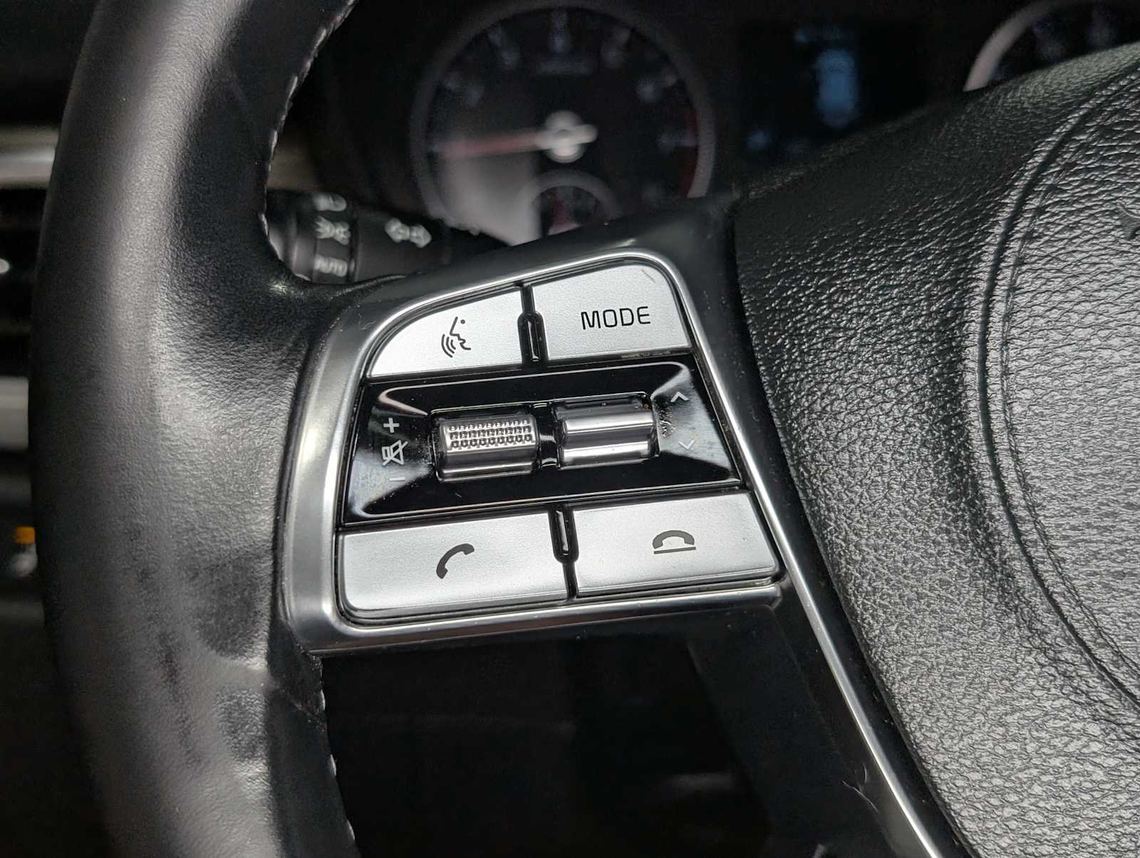Used 2021 MOSS Kia EX image 37