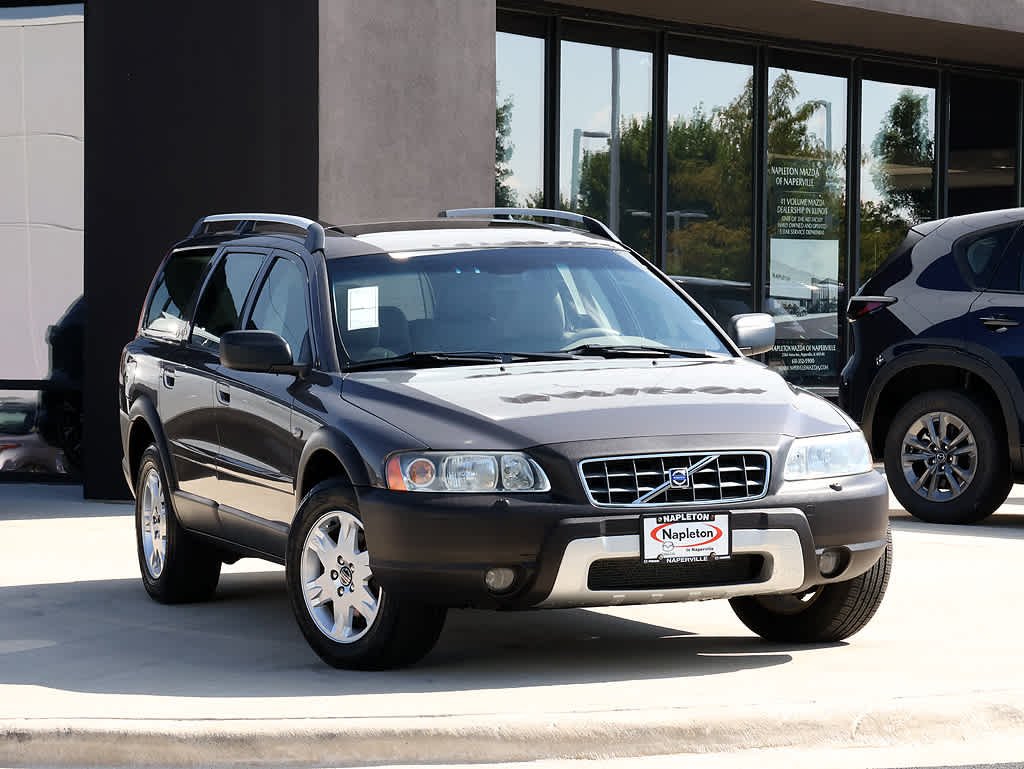 Used 2005 Volvo XC70 2.5T with VIN YV1SZ592451199453 for sale in Naperville, IL