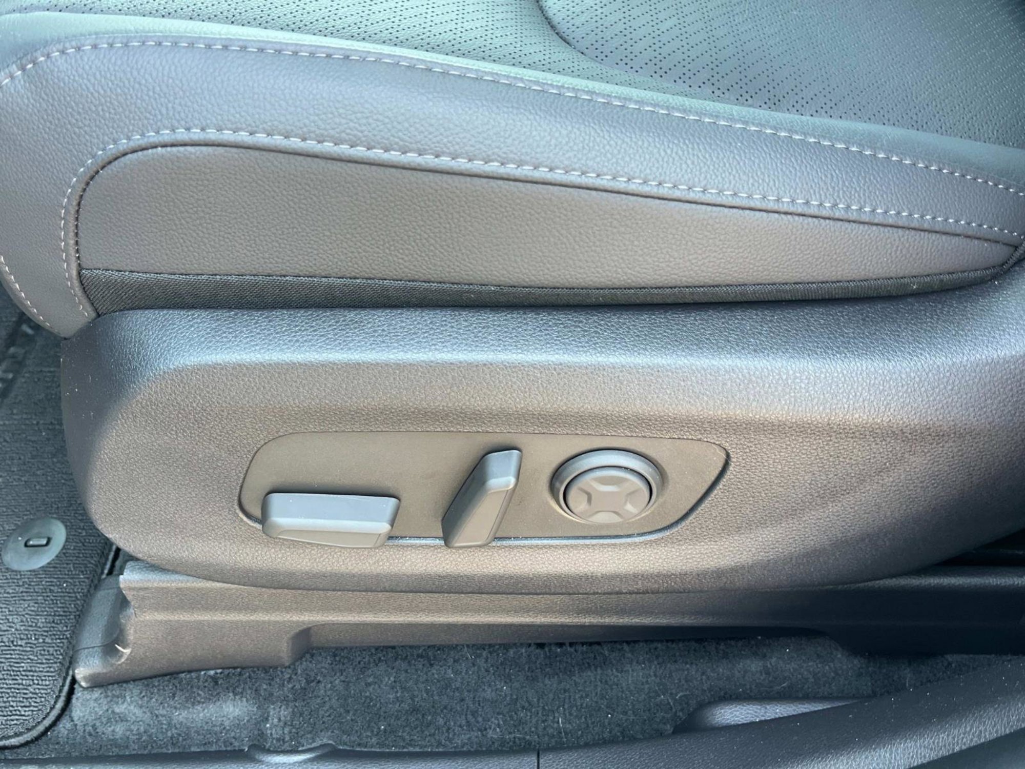 2026 Kia Carnival SX Prestige - Photo 21