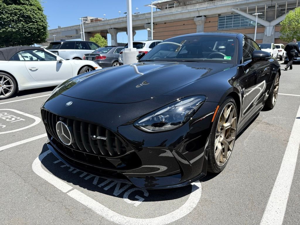 2025 Mercedes-Benz AMG GT 63's photo
