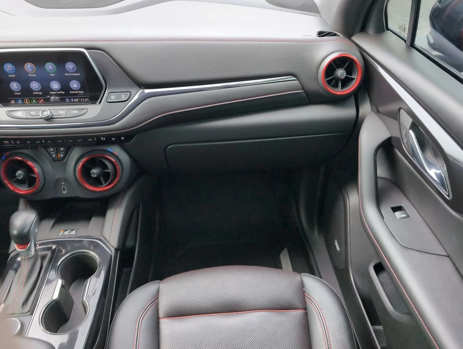 Used 2020 BLACK Chevrolet RS image 30