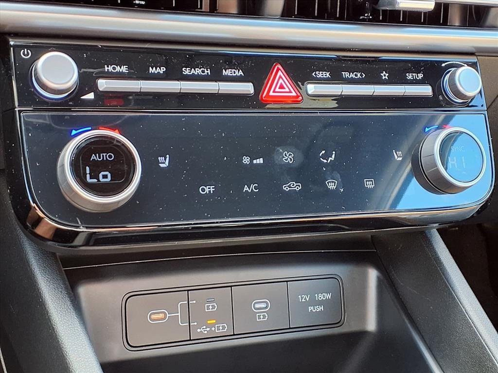 New 2026 White Hyundai SEL AWD image 15