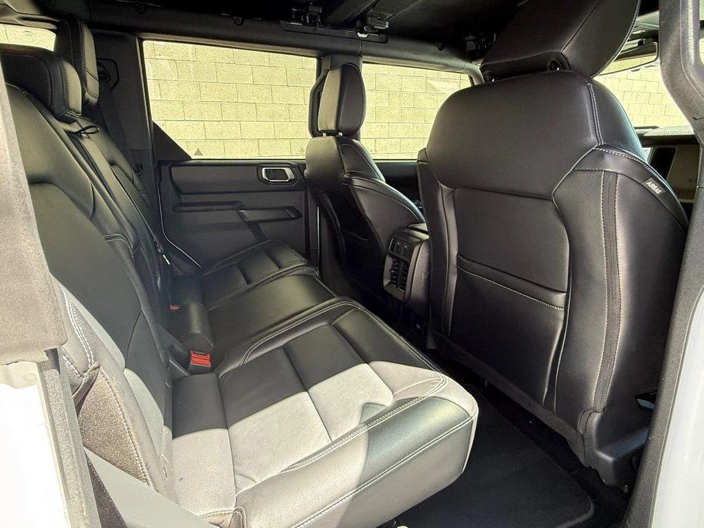 2025 Ford Bronco 4-Door Outer Banks - Photo 17