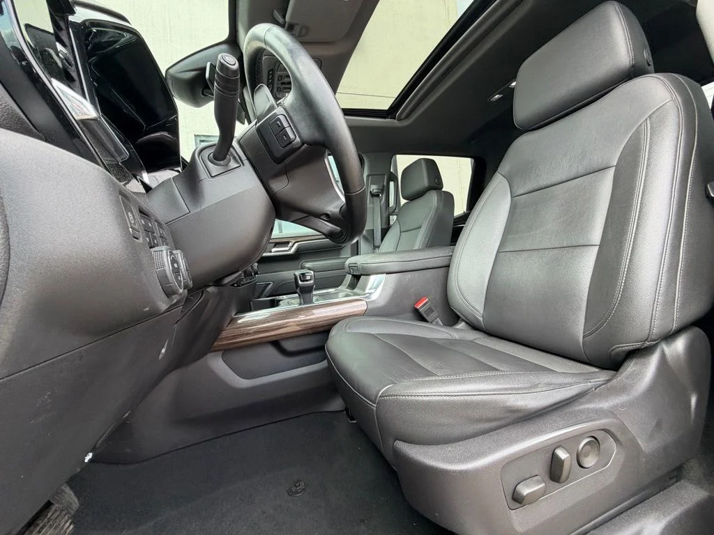 Used 2024 White Chevrolet LT Trail Boss image 6