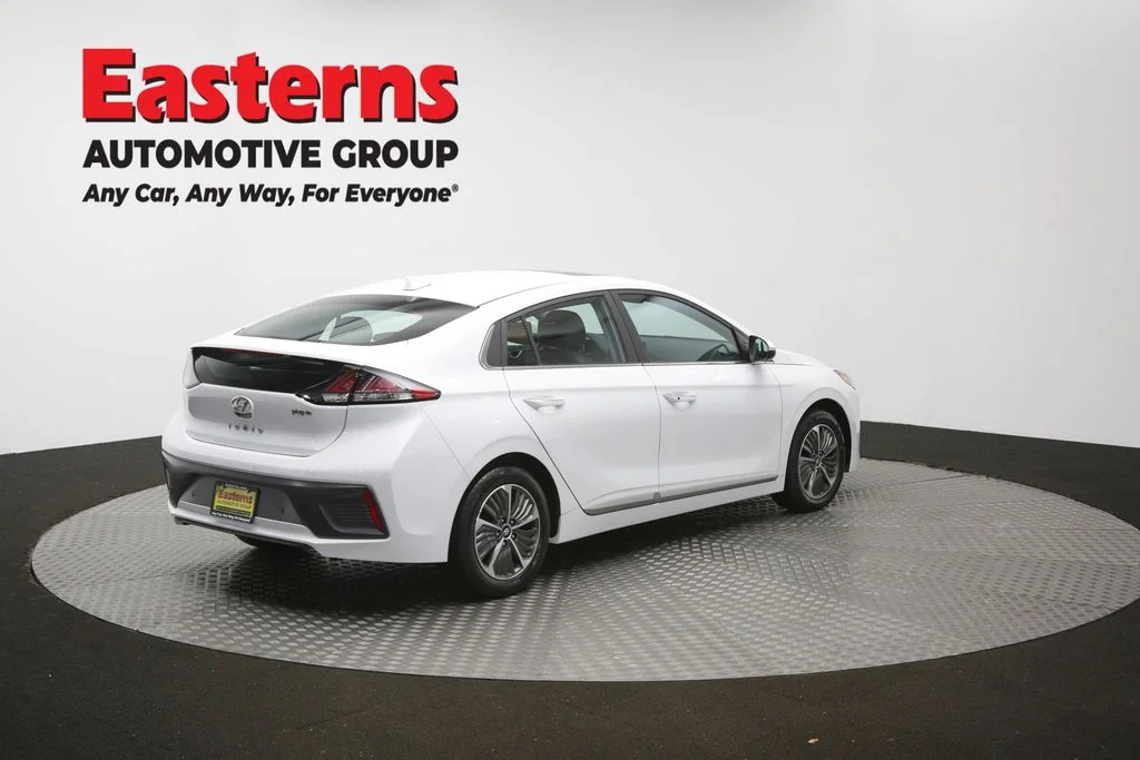 Used 2021 White Hyundai Limited image 46