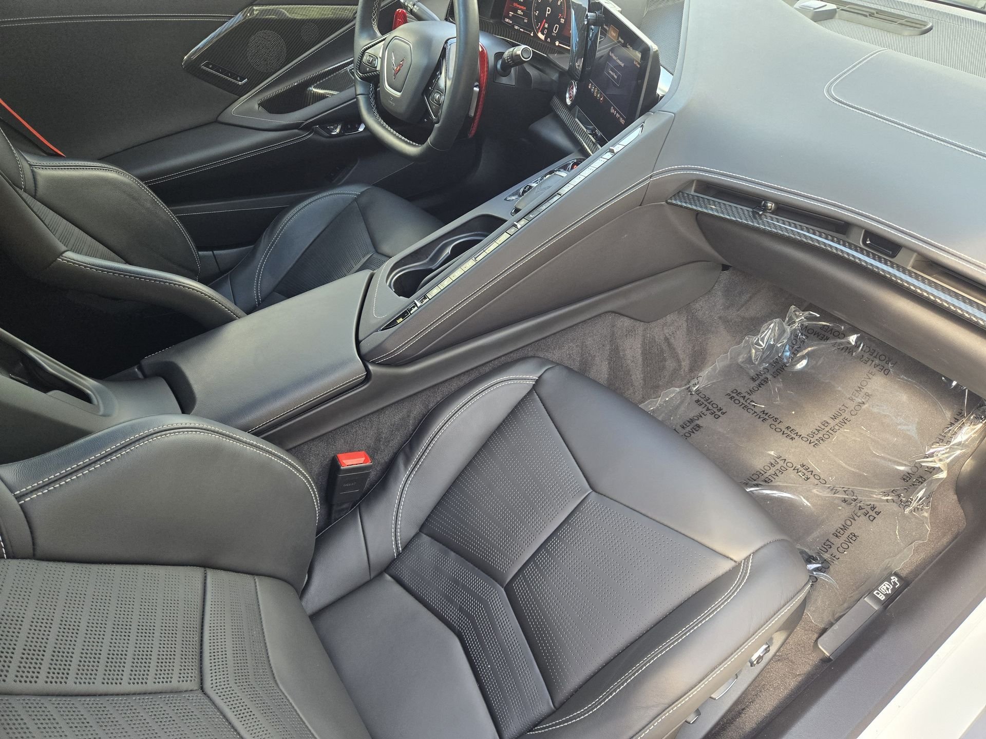 Used 2022 Arctic White Chevrolet Stingray image 25
