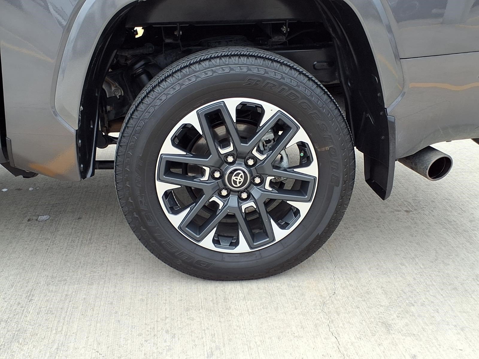 Certified Used 2025 MAGNETIC GRAY MET Toyota Limited image 9