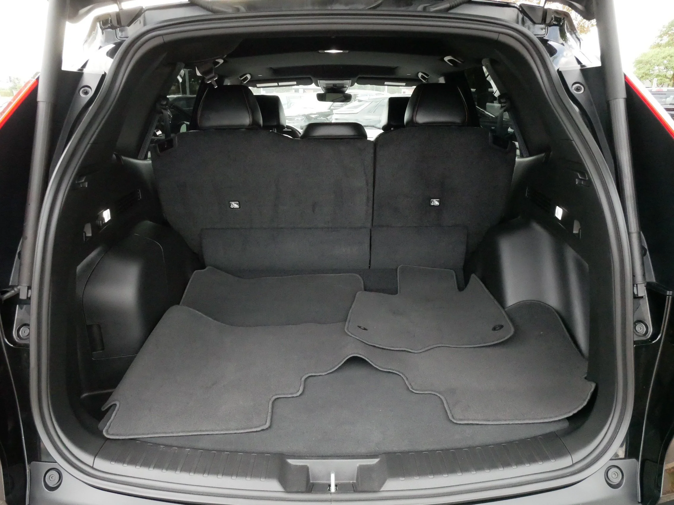 Used 2025 Crystal Black Pearl Honda Sport-L image 18