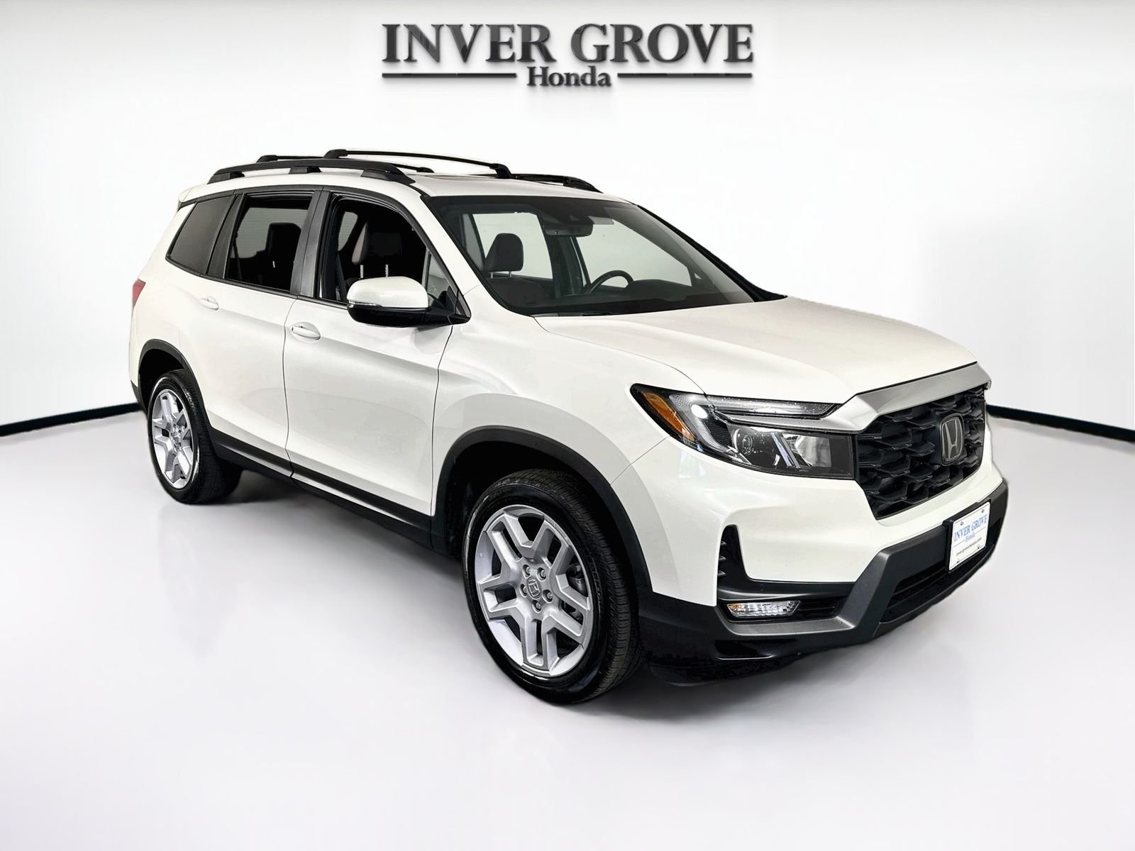 Used 2025 Platinum White Pearl Honda AWD EX-L image 3