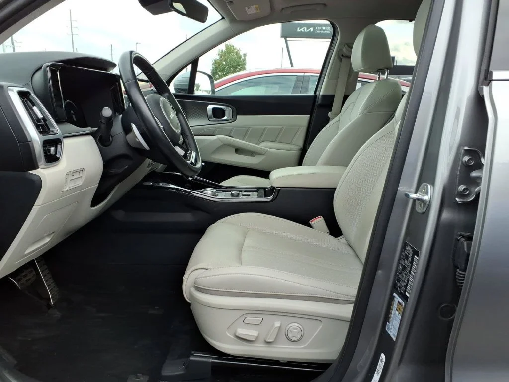 Used 2023 Steel Gray Kia SX Prestige image 21