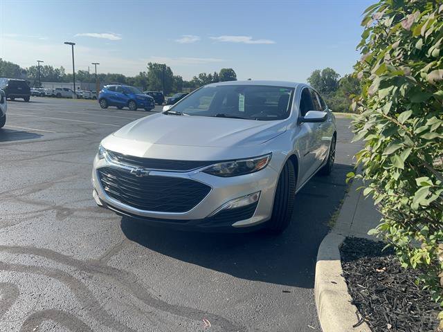Used 2021 SILVER ICE METALLIC Chevrolet RS image 3