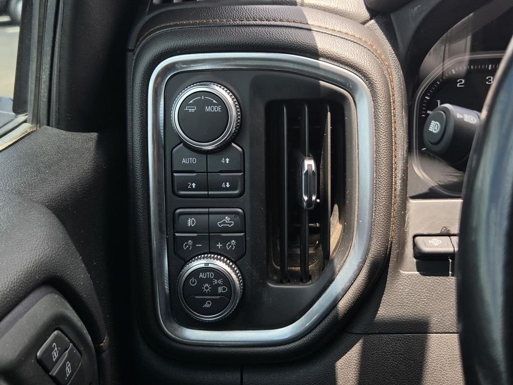 Used 2020 Gray GMC AT4 image 17