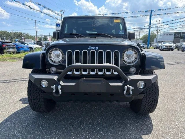 Used 2017 Black Clearcoat Jeep Unlimited Sahara image 2