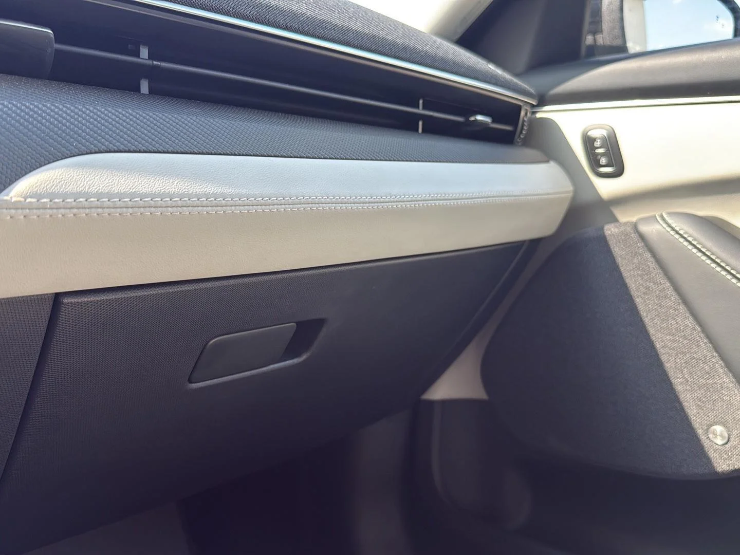 Used 2021 Space White Ford Premium image 27