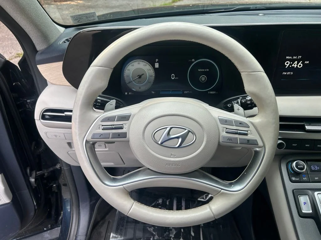 Used 2023 White Hyundai Limited image 20
