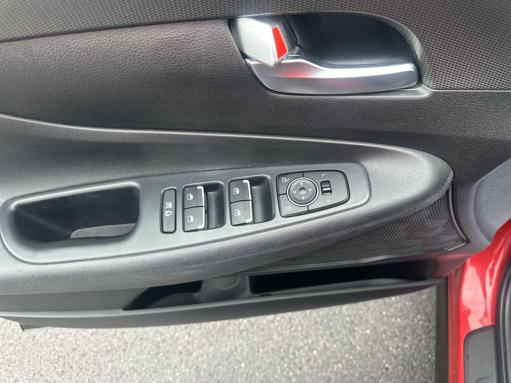 Used 2020 Red Hyundai SEL image 19