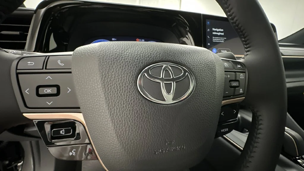 Used 2023 Gray Toyota XLE image 17