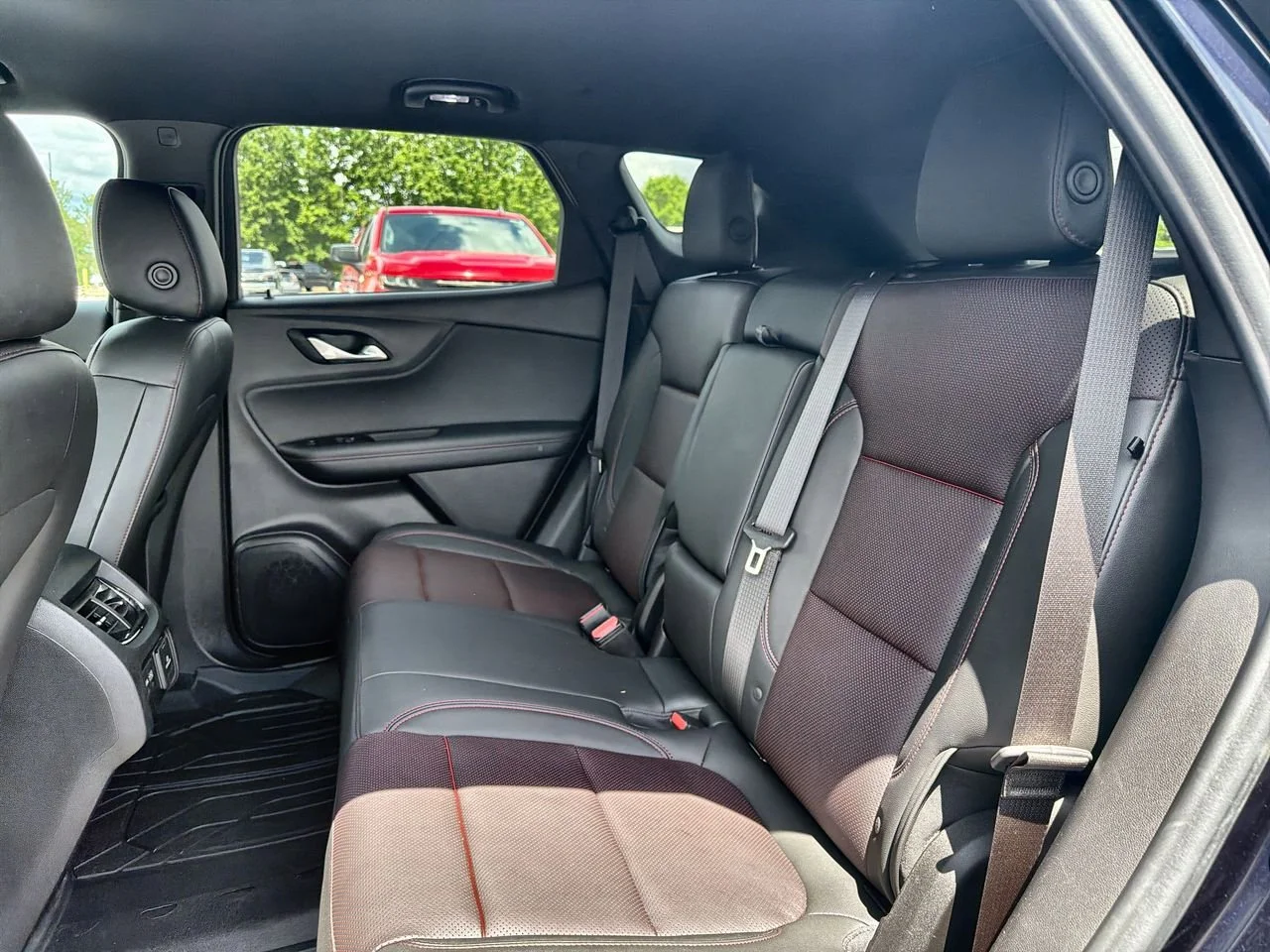 Used 2020 MIDNIGHT BLUE METALLIC Chevrolet RS image 20
