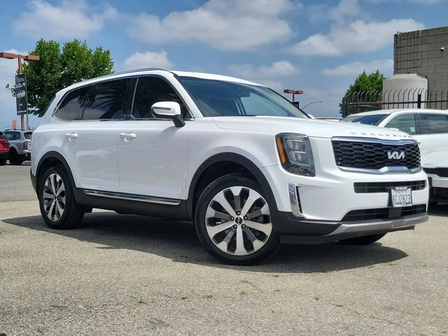2022 Kia Telluride EX FWD's photo